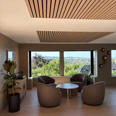 Ons 2026- Modern With Stunning Views,minimum 4 Nights Villa *